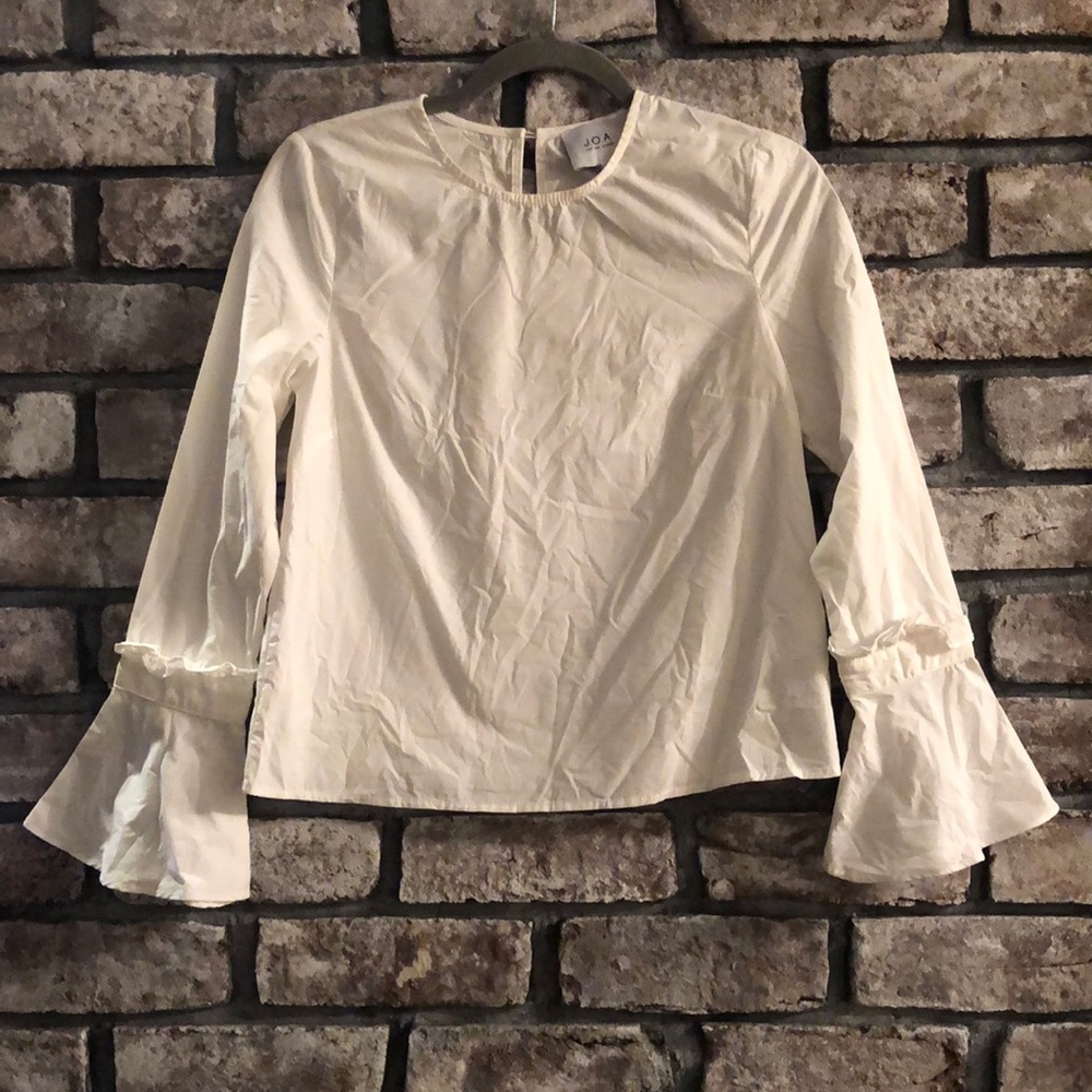 Bell sleeve white blouse